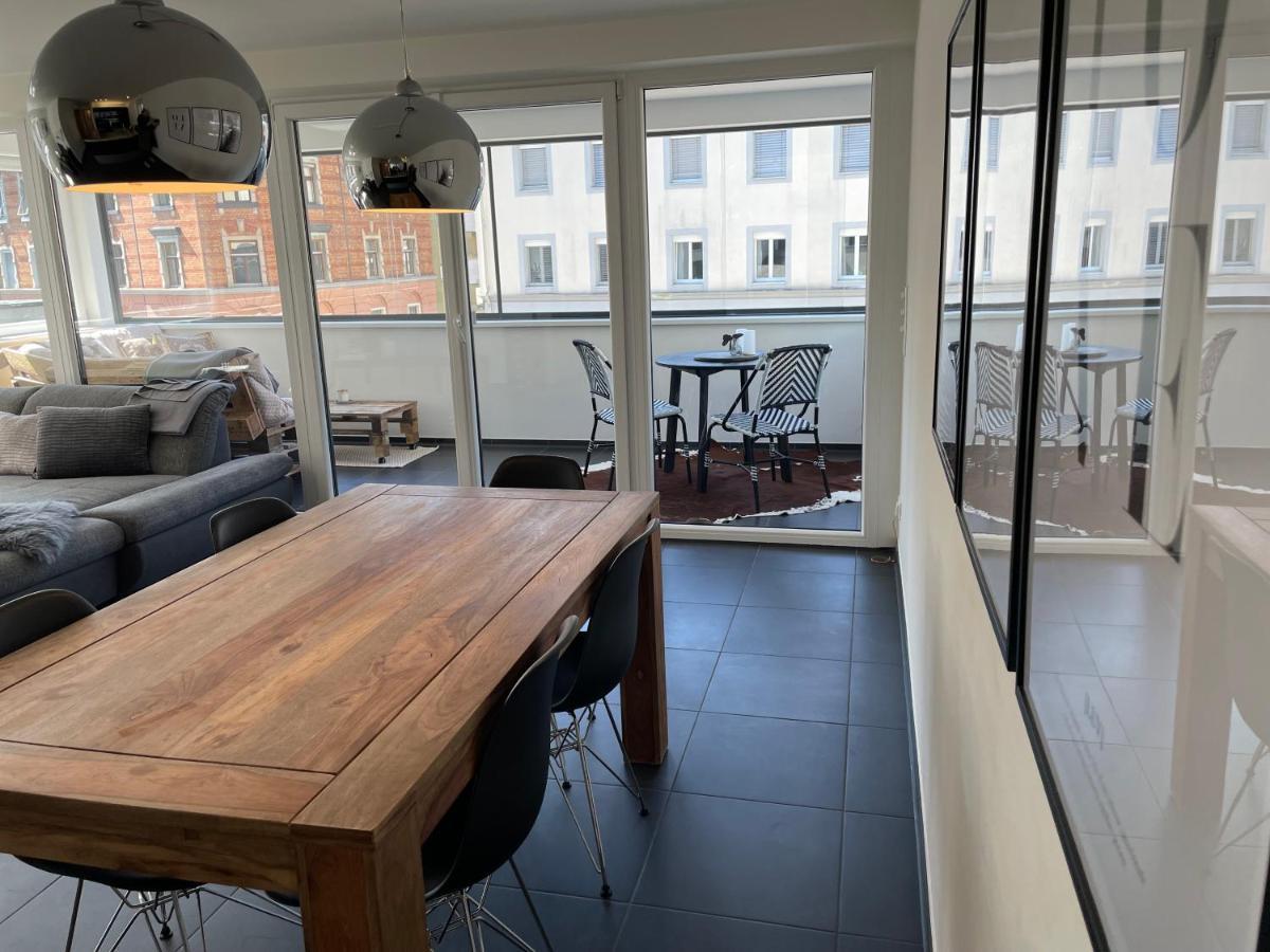 Moderne Stadtwohnung Inkl. Tiefgaragenplatz Bregenz Dış mekan fotoğraf